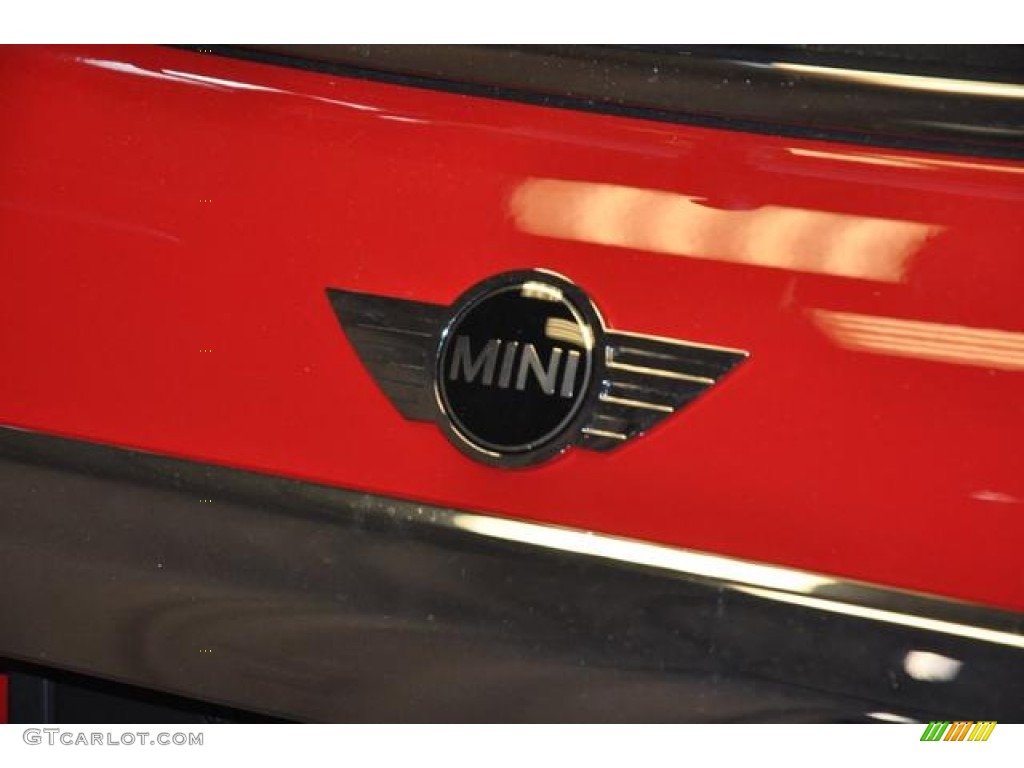 2013 Cooper Hardtop - Chili Red / Carbon Black photo #16