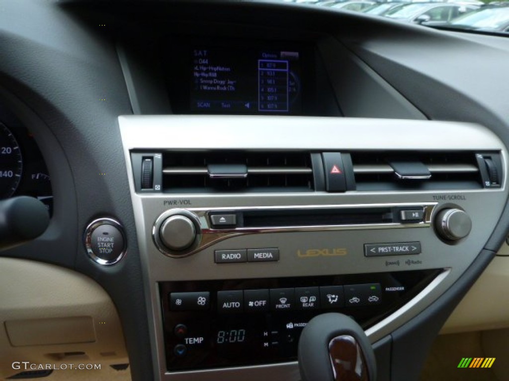 2013 Lexus RX 350 AWD Controls Photo #84406700