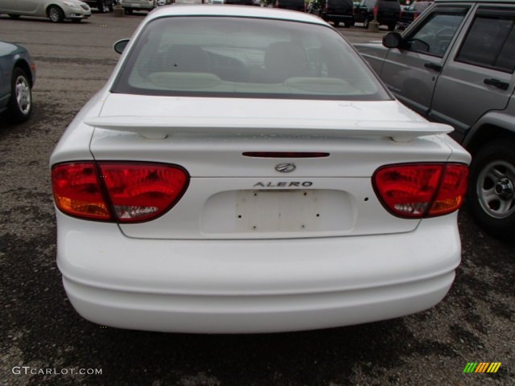 Arctic White 1999 Oldsmobile Alero GL Coupe Exterior Photo #84410021