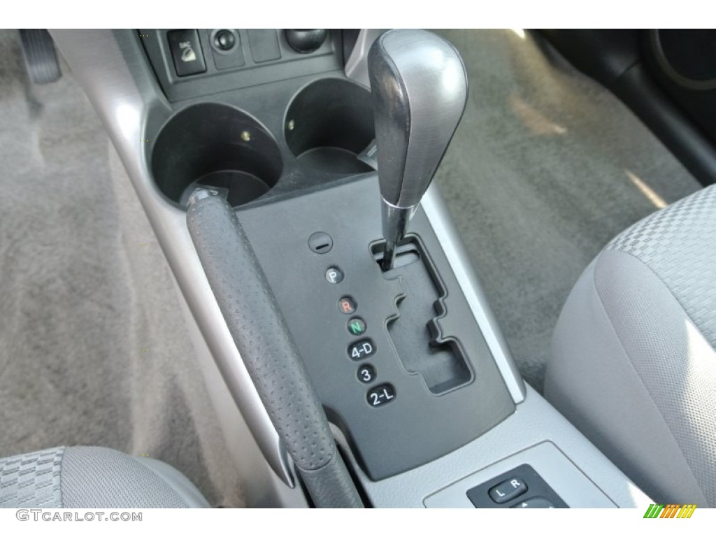 2006 Toyota RAV4 Limited Transmission Photos