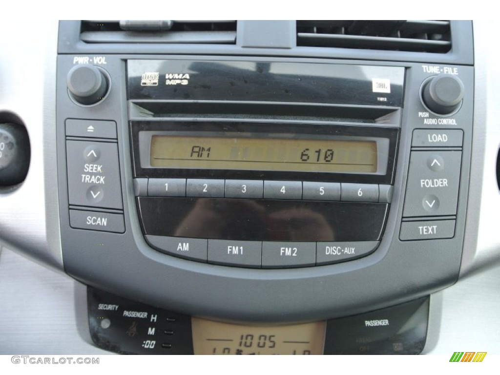 2006 Toyota RAV4 Limited Audio System Photos