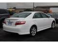 Super White - Camry SE Photo No. 4