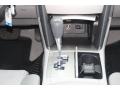 Super White - Camry SE Photo No. 12