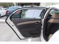 White - Malibu LT Sedan Photo No. 11