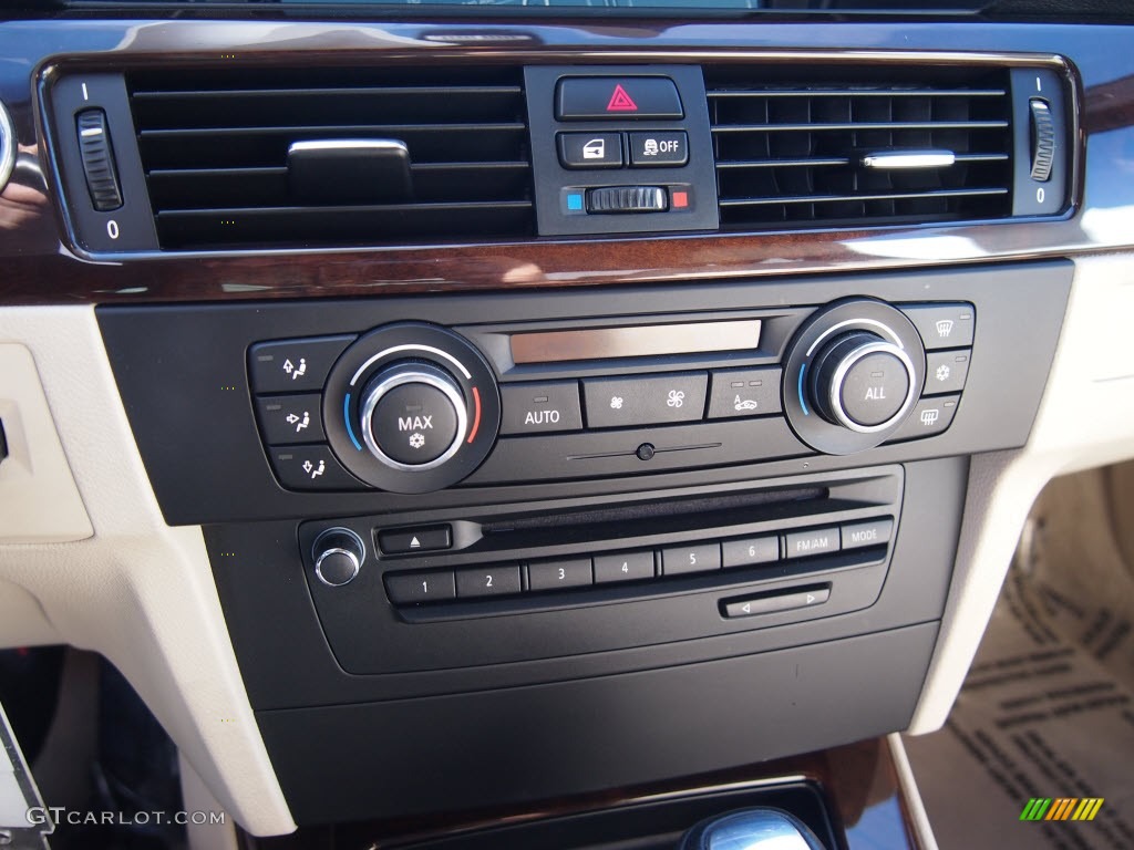 2011 3 Series 328i Coupe - Jet Black / Beige photo #24