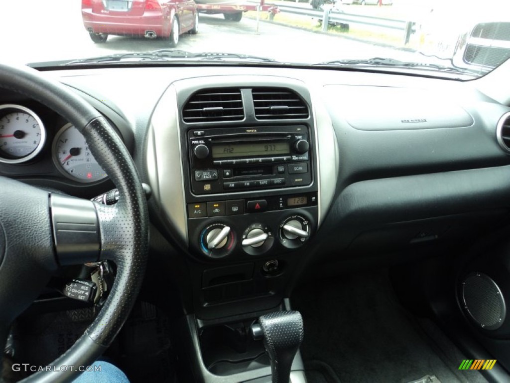 2004 RAV4 4WD - Frosted White Pearl / Dark Charcoal photo #19