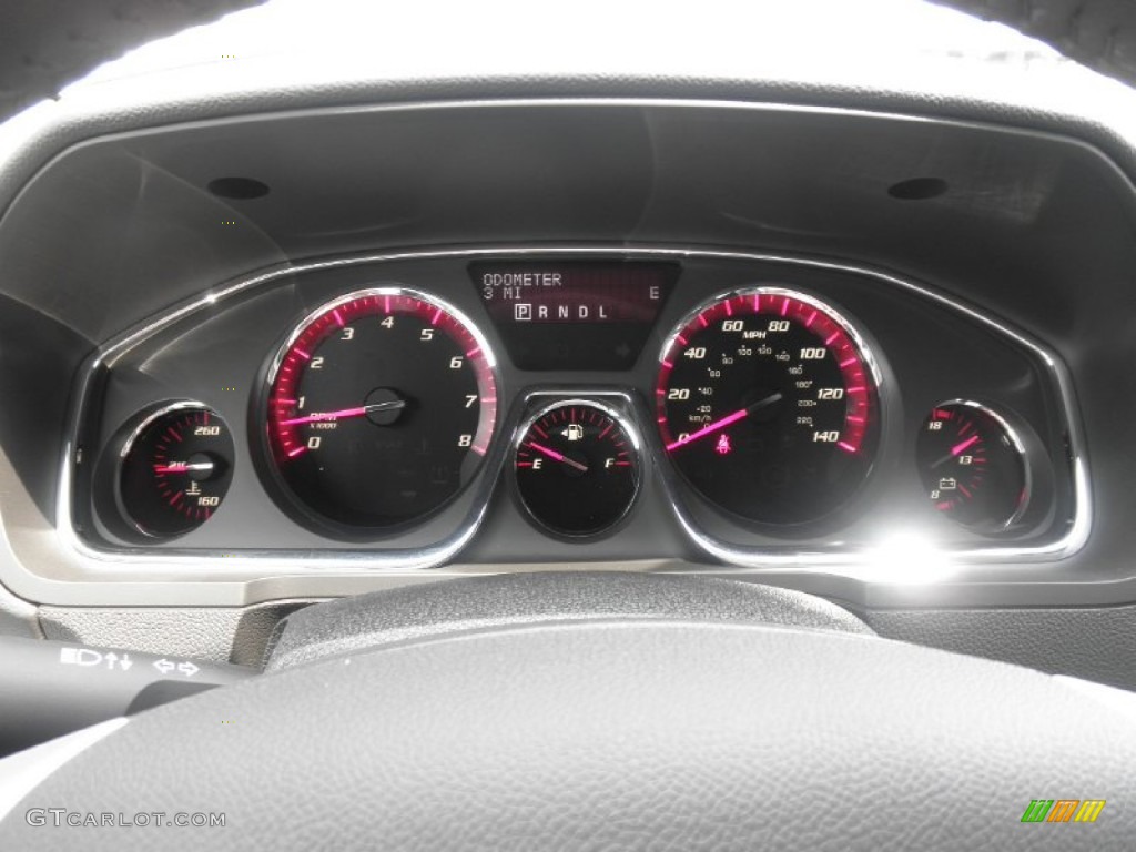 2014 GMC Acadia SLE Gauges Photo #84421607