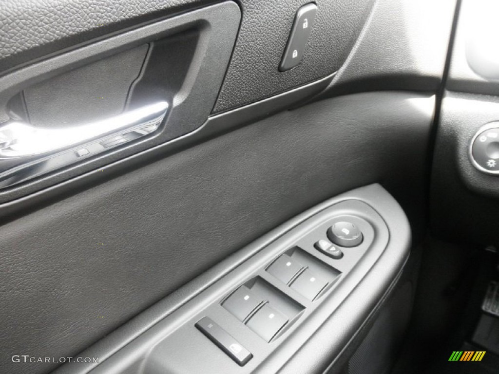2014 GMC Acadia SLE Controls Photo #84421628