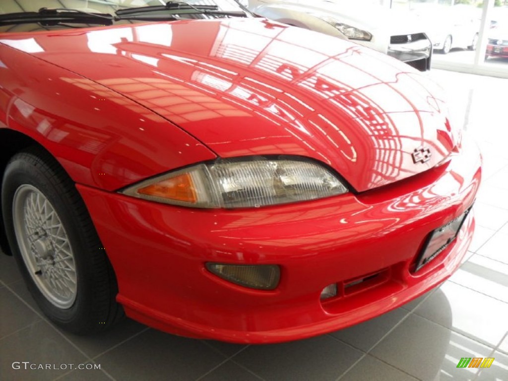 1998 Cavalier Z24 Convertible - Flame Red / Graphite photo #12
