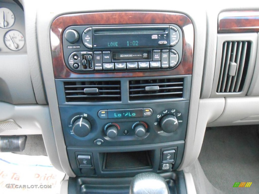 2003 Jeep Grand Cherokee Limited 4x4 Controls Photos