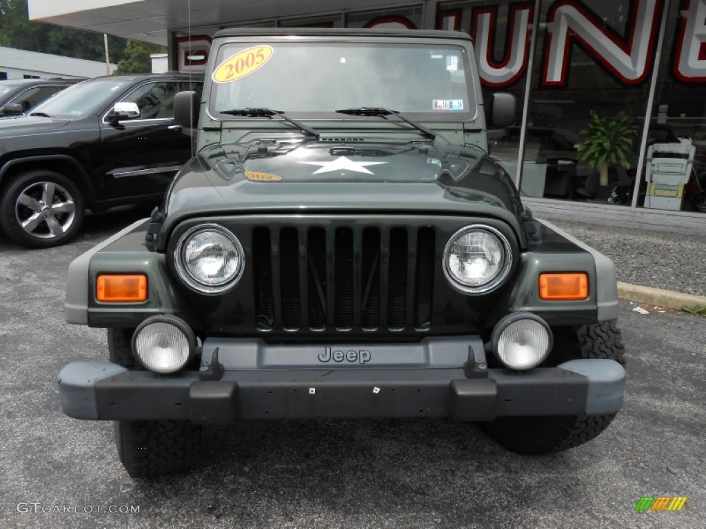 2005 Wrangler Willys Edition 4x4 - Moss Green Pearlcoat / Camouflage photo #2