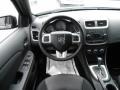 Black - Avenger SXT Photo No. 20