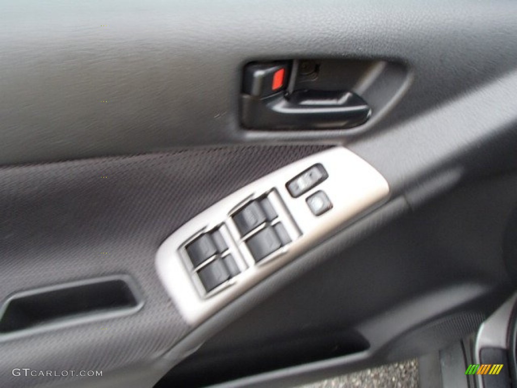 2006 Vibe AWD - Moonstone Gray / Graphite Black photo #10