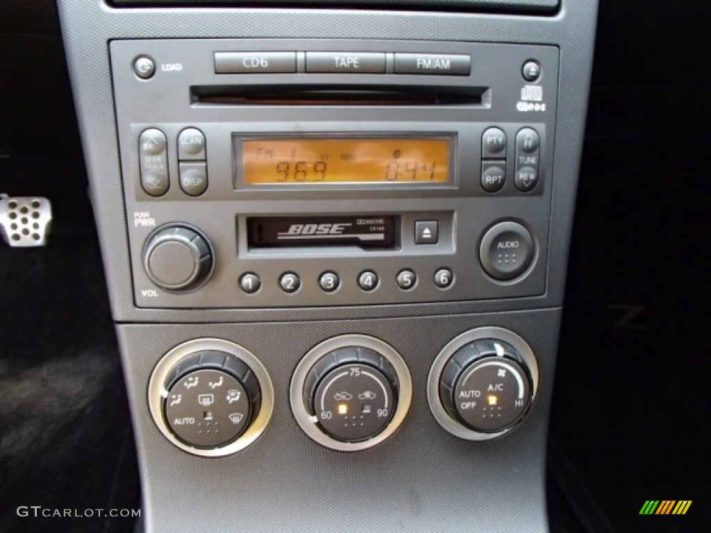 2003 Nissan 350Z Touring Coupe Controls Photo #84426788