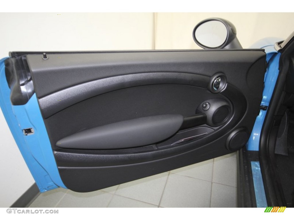 2013 Cooper Hardtop - Kite Blue / Carbon Black photo #13