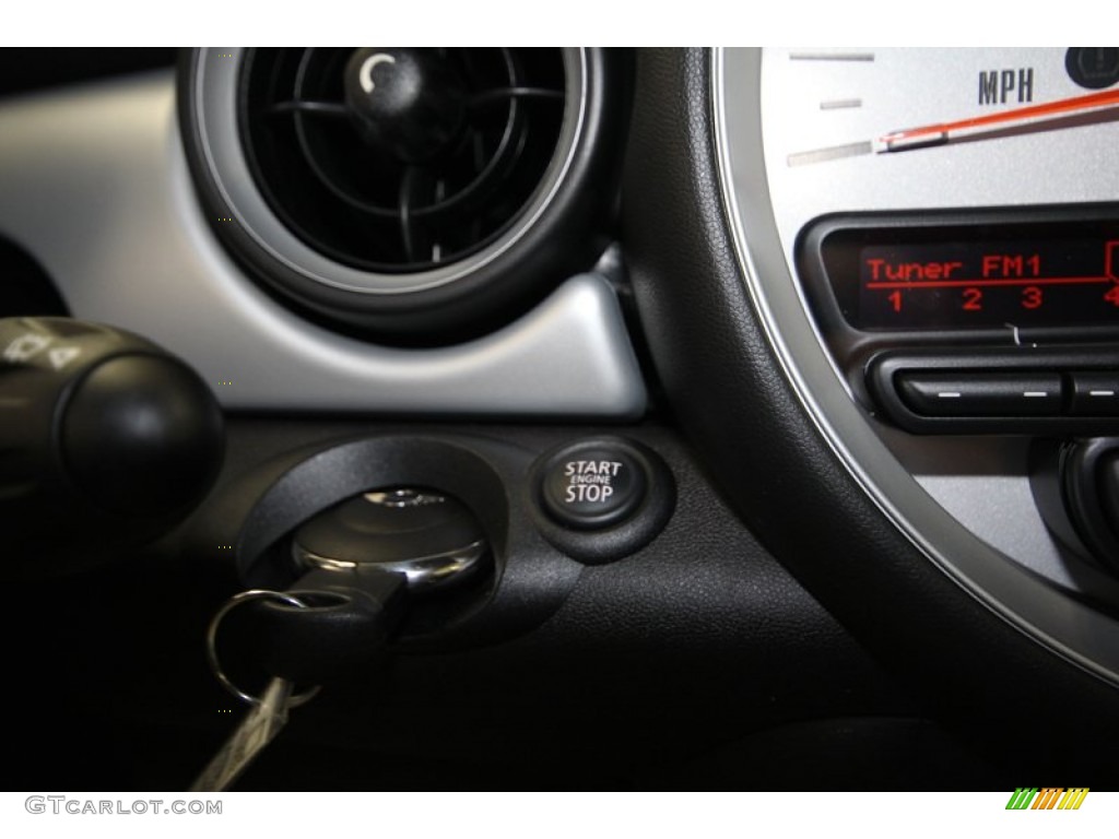 2013 Cooper Hardtop - Kite Blue / Carbon Black photo #20