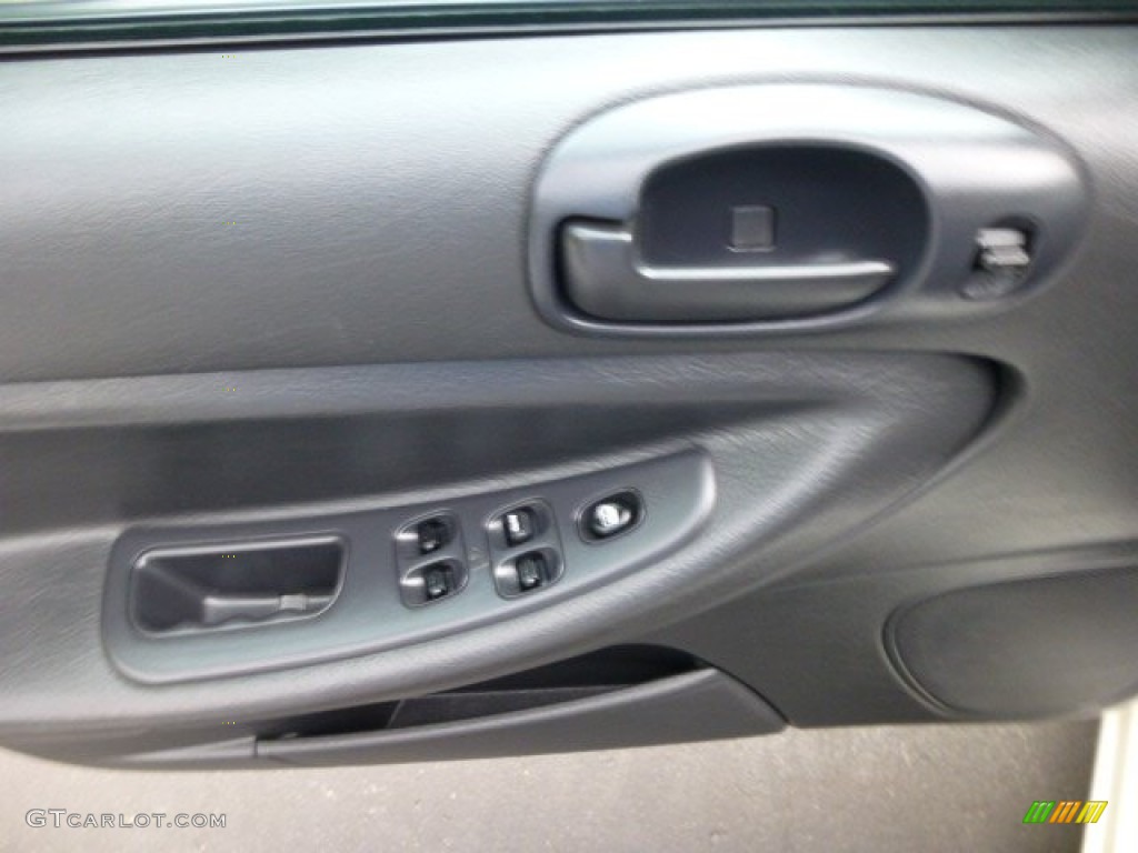 2005 Stratus SXT Sedan - Stone White / Dark Slate Gray photo #17