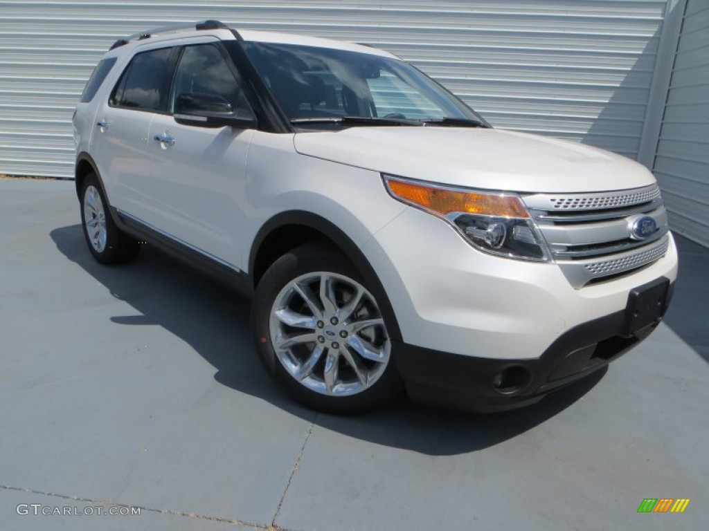 2014 Explorer XLT - White Platinum / Charcoal Black photo #1