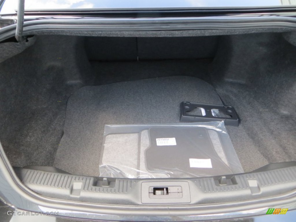 2014 Ford Taurus SEL Trunk Photo #84436930