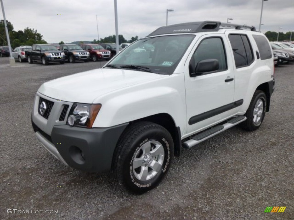 Glacier White 2013 Nissan Xterra S 4x4 Exterior Photo #84437508
