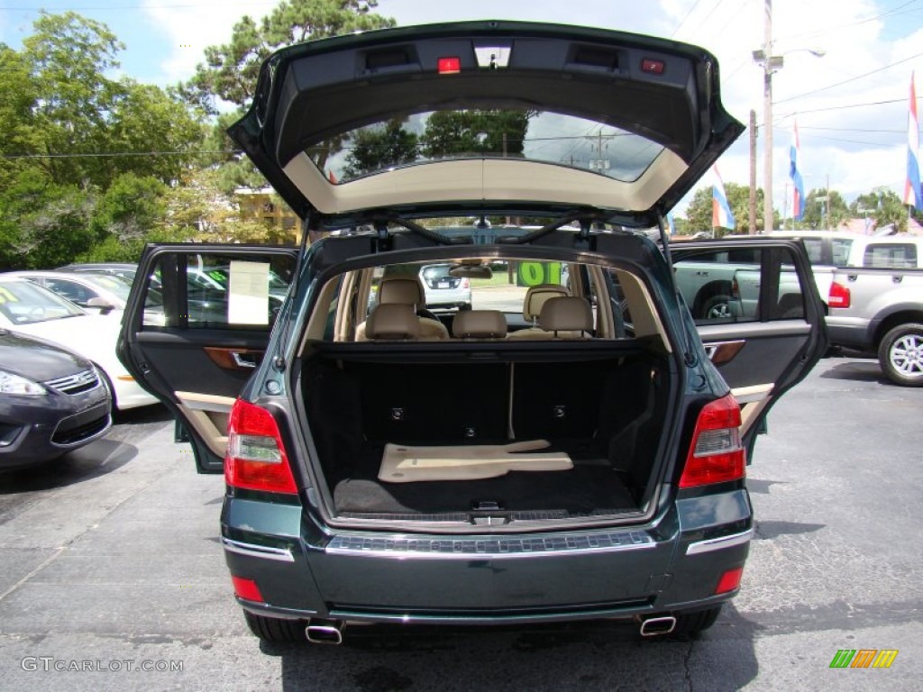 2010 GLK 350 - Jade Green Metallic / Almond/Black photo #11