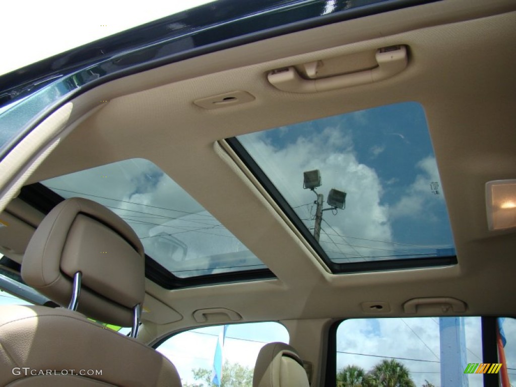 2010 GLK 350 - Jade Green Metallic / Almond/Black photo #30