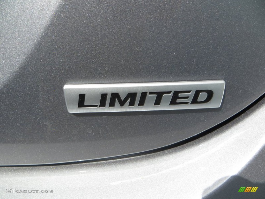 2013 Elantra Limited - Titanium Gray Metallic / Gray photo #13
