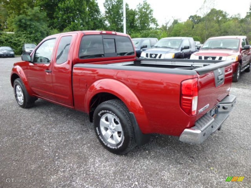 2013 Frontier SV V6 King Cab 4x4 - Lava Red / Graphite Steel photo #5