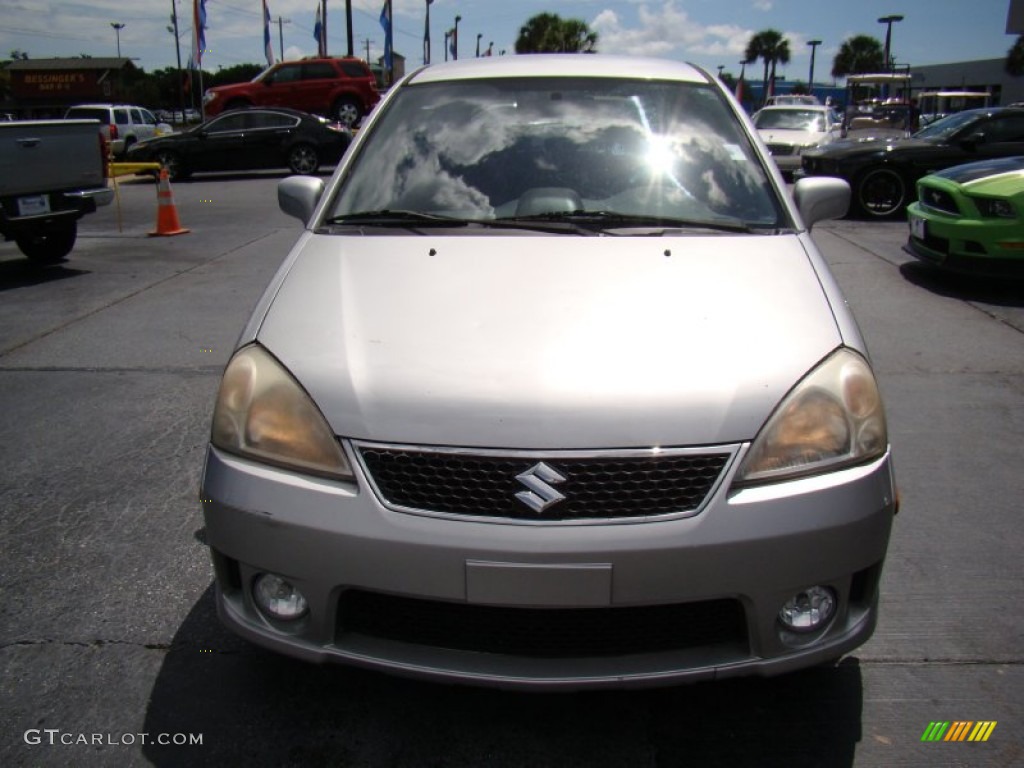 2005 Aerio SX Sport Wagon - Silky Silver Metallic / Black photo #3