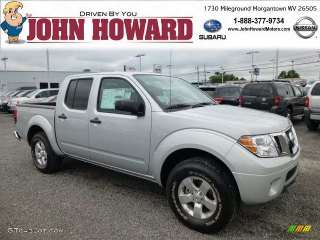 2013 Frontier SV V6 Crew Cab 4x4 - Brilliant Silver / Steel photo #1