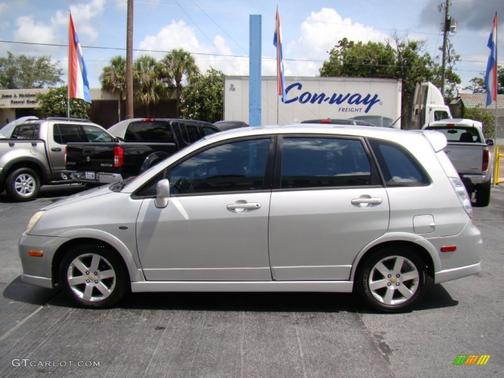 2005 Aerio SX Sport Wagon - Silky Silver Metallic / Black photo #5