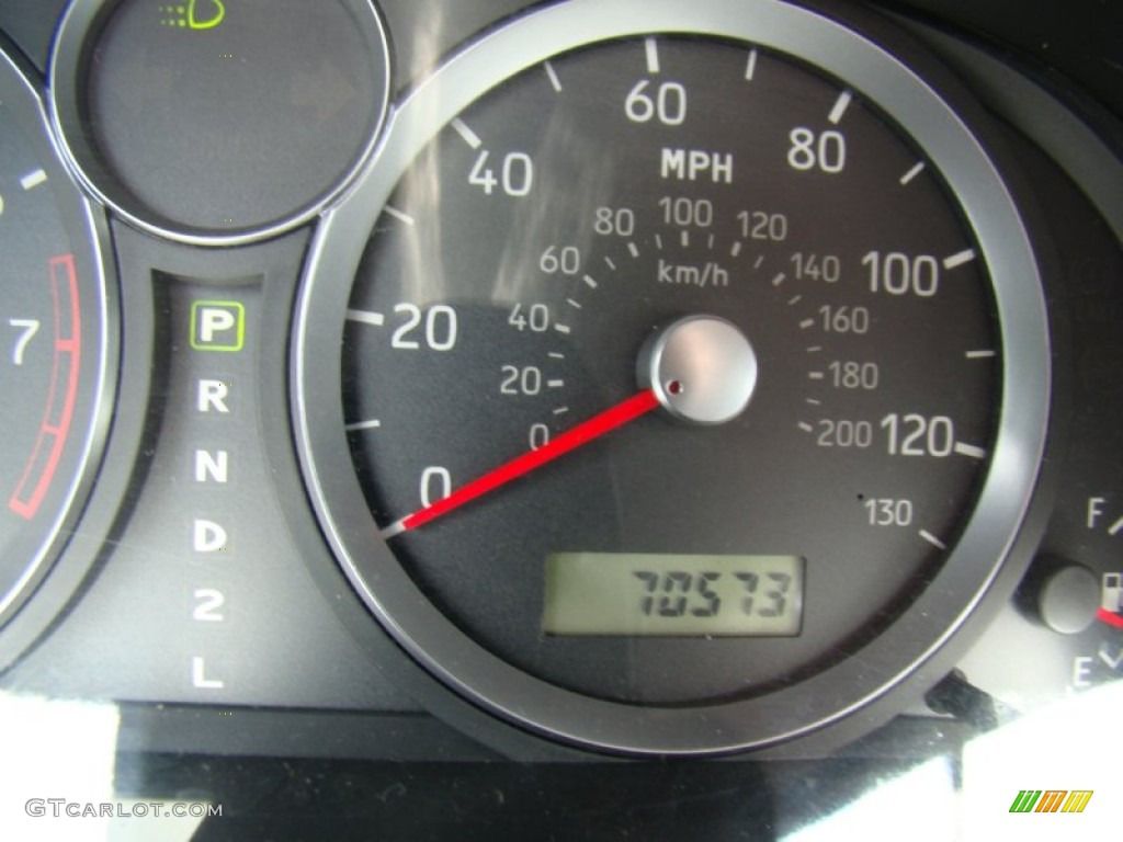 2005 Aerio SX Sport Wagon - Silky Silver Metallic / Black photo #22