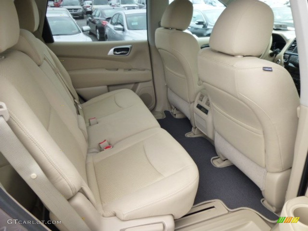 2014 Nissan Pathfinder S AWD Rear Seat Photo #84442976