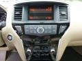 Controls of 2014 Pathfinder S AWD