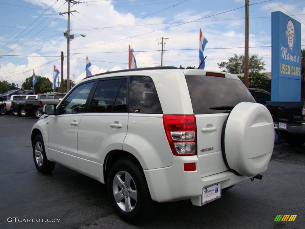 2006 Grand Vitara Premium - White Pearl / Black photo #6