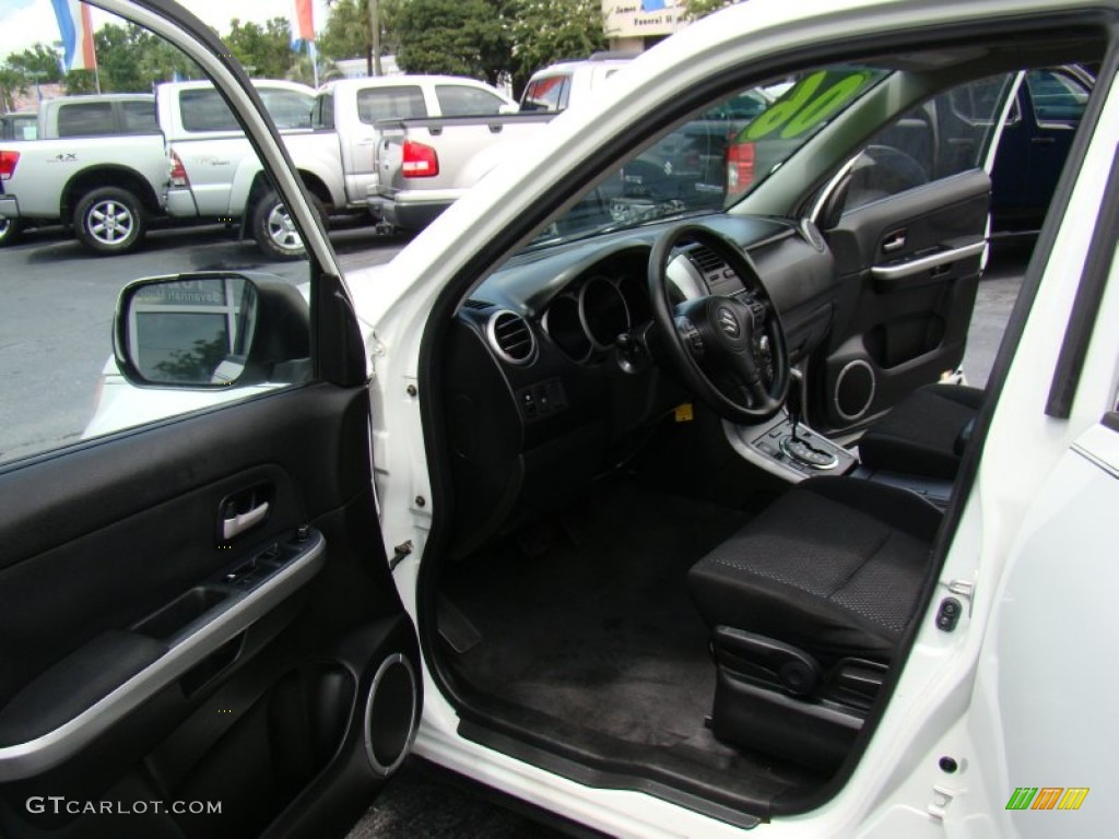 2006 Grand Vitara Premium - White Pearl / Black photo #9