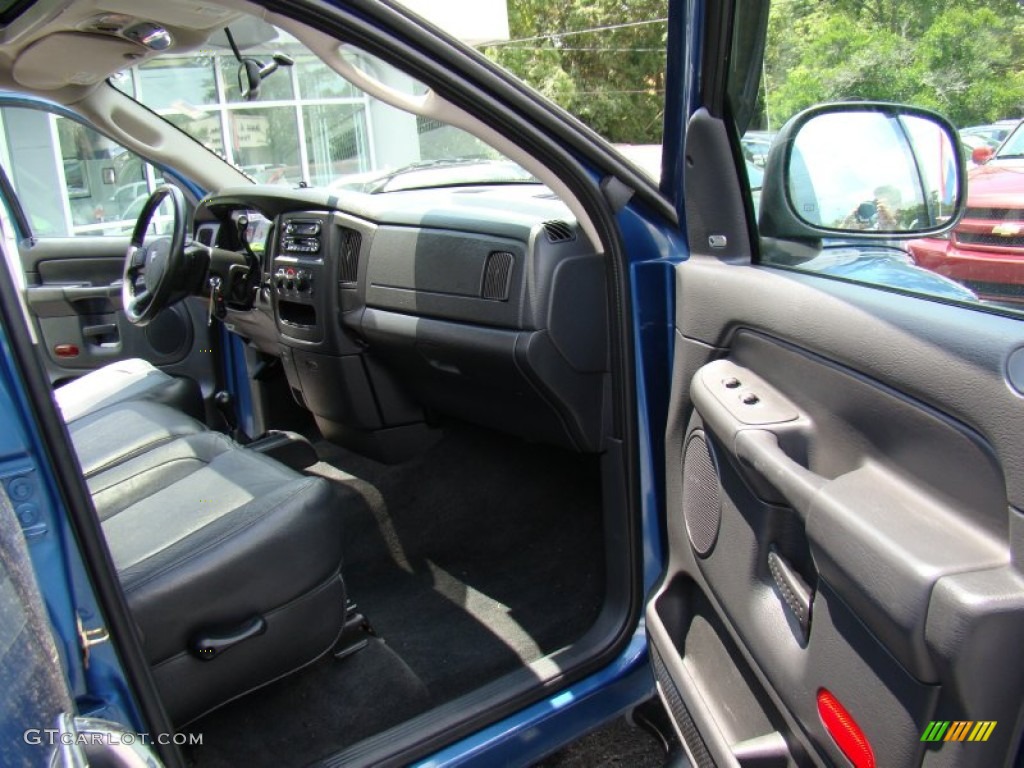 2005 Ram 1500 SLT Quad Cab 4x4 - Atlantic Blue Pearl / Dark Slate Gray photo #12