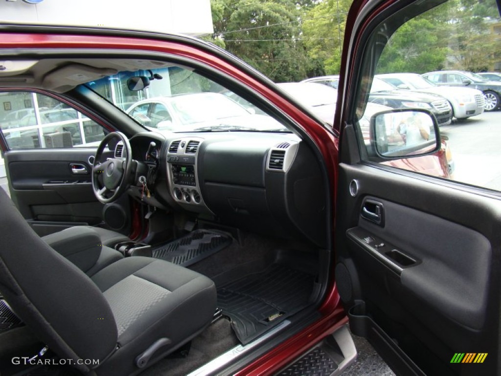 2007 Canyon SLE Extended Cab 4x4 - Sonoma Red Metallic / Dark Pewter photo #12