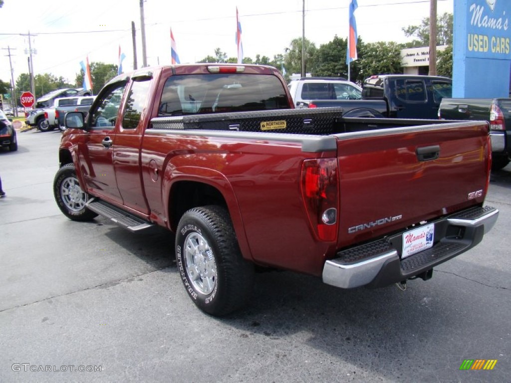 2007 Canyon SLE Extended Cab 4x4 - Sonoma Red Metallic / Dark Pewter photo #26