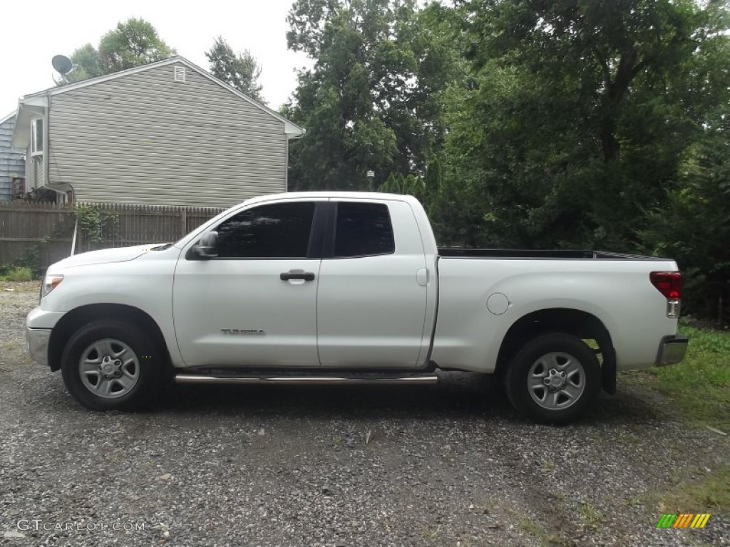 2010 Tundra Double Cab 4x4 - Super White / Graphite Gray photo #6