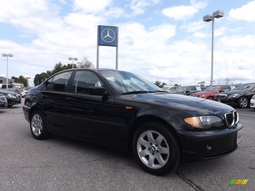 2002 3 Series 325xi Sedan - Jet Black / Black photo #3