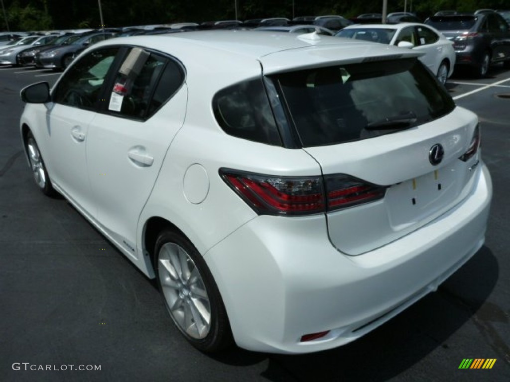 2013 CT 200h Hybrid - Starfire White Pearl / Black photo #2