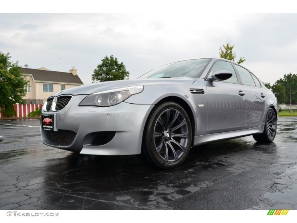 2006 M5  - Silver Gray Metallic / Indianapolis Red photo #2