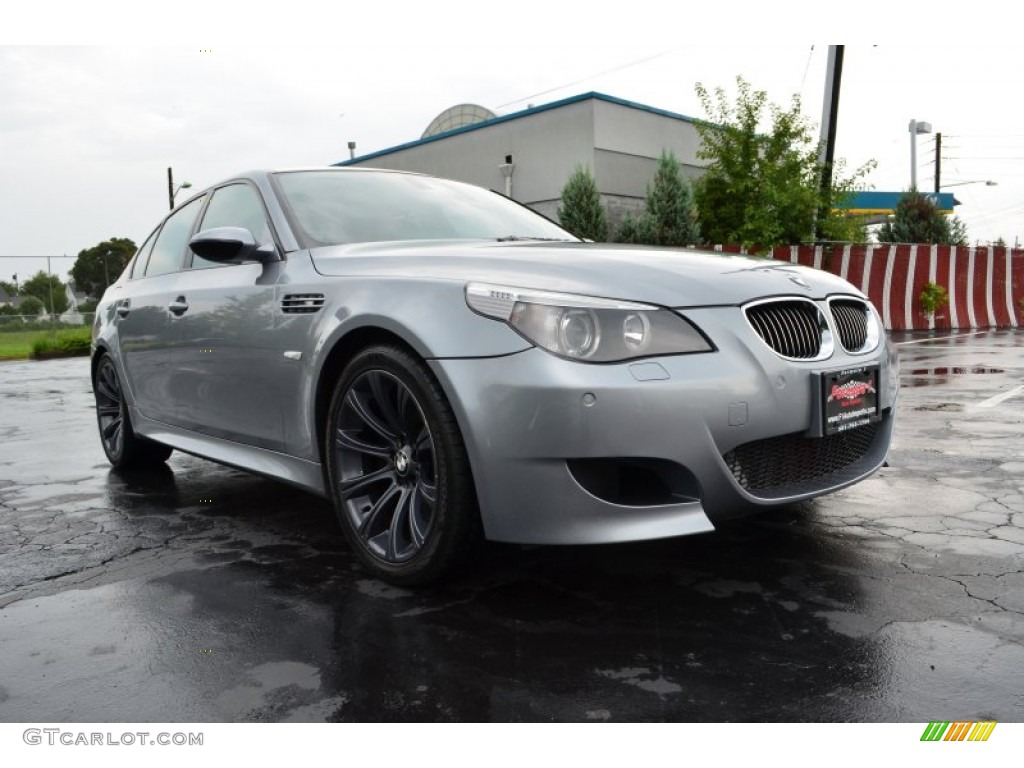 2006 M5  - Silver Gray Metallic / Indianapolis Red photo #4
