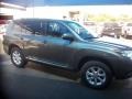 2011 Magnetic Gray Metallic Toyota Highlander V6  photo #3