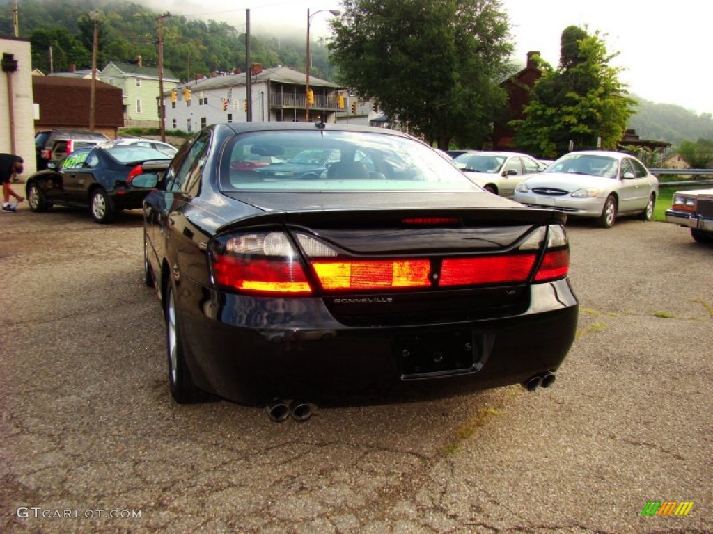 2005 Bonneville GXP - Black / Taupe photo #5
