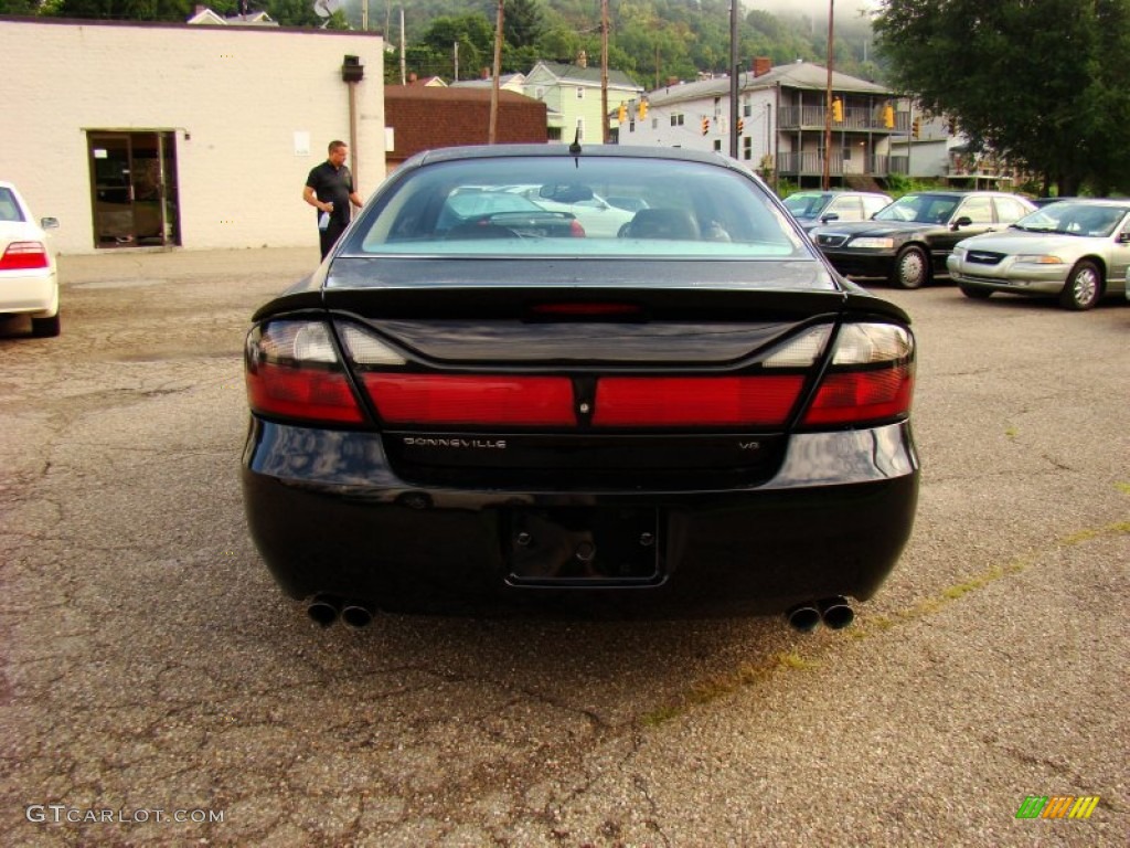 2005 Bonneville GXP - Black / Taupe photo #6