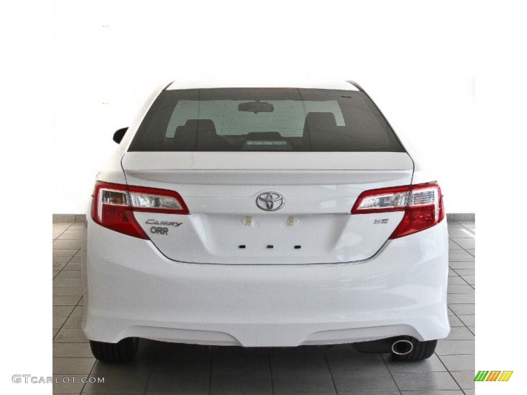 2013 Camry SE - Super White / Black photo #4