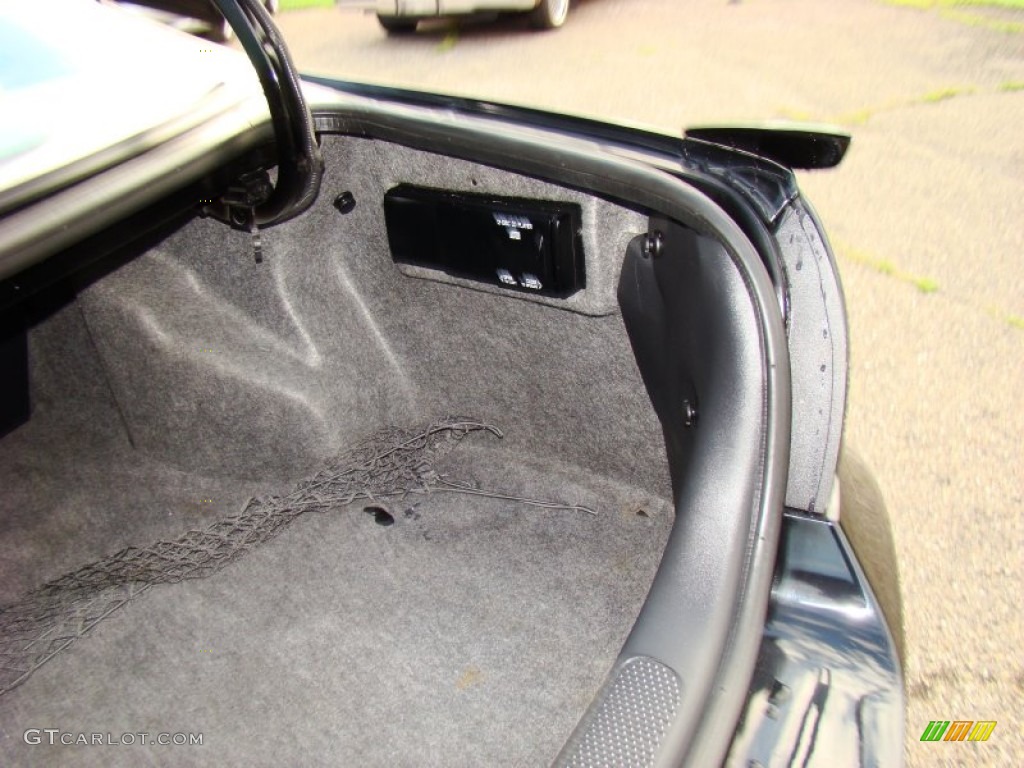 2005 Bonneville GXP - Black / Taupe photo #22