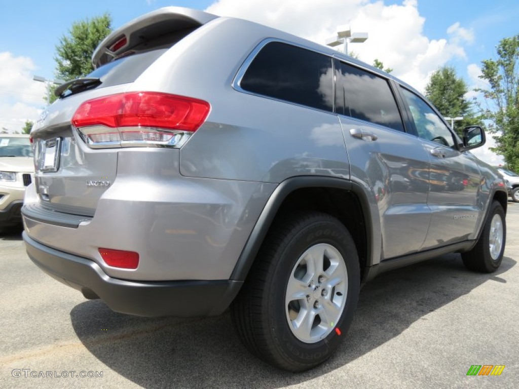 2014 Grand Cherokee Laredo - Billet Silver Metallic / Morocco Black photo #3